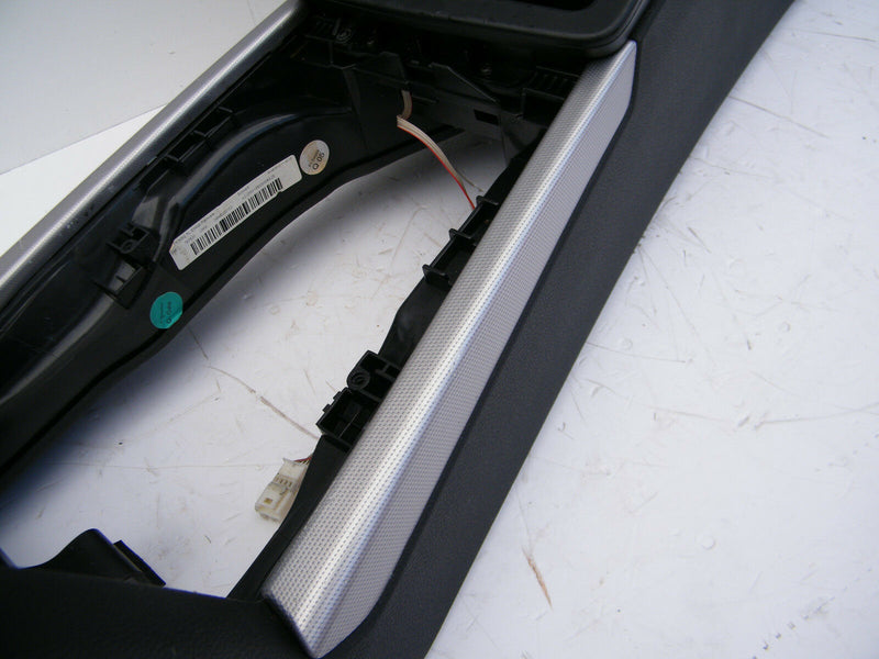 MERCEDES W212 E220 10-15 CENTRE CONSOLE LOWER PANEL DASHBOARD ARMREST 2126801650