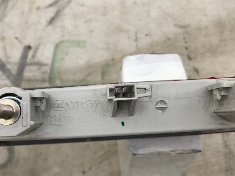 VAUXHALL CASCADA CONVERTIBLE CABRIO *GENUINE STOP LED THIRD BRAKE LIGHT 39026011