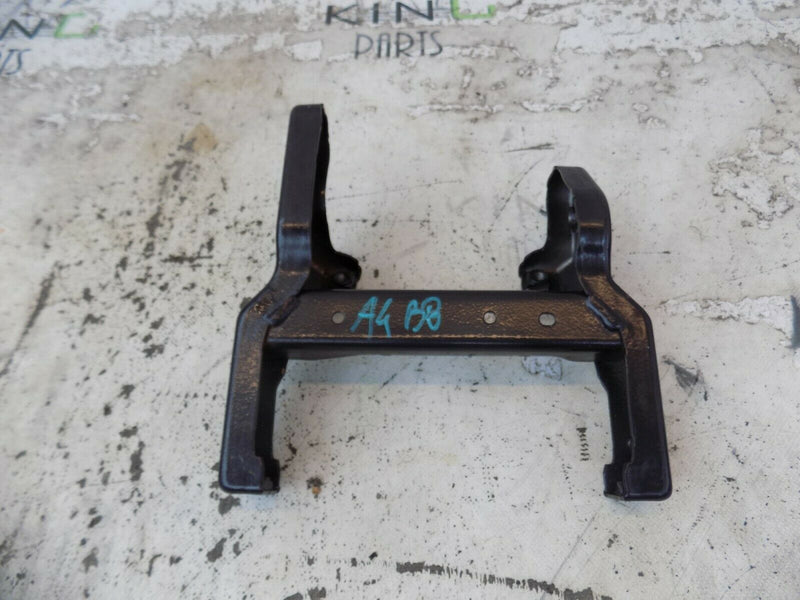 AUDI A4 B8 TFSI 2009-2015 STEERING MECHANISM BRACKET P/N 8K2419250C