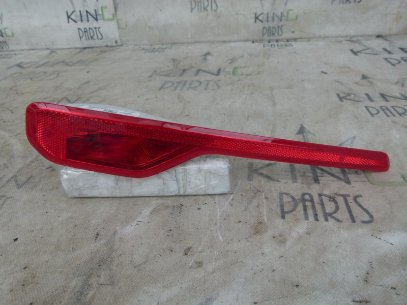 VOLVO XC40 2018-22 REAR LEFT BUMPER REFLECTOR TRIM GENUINE 31656865 S73-01