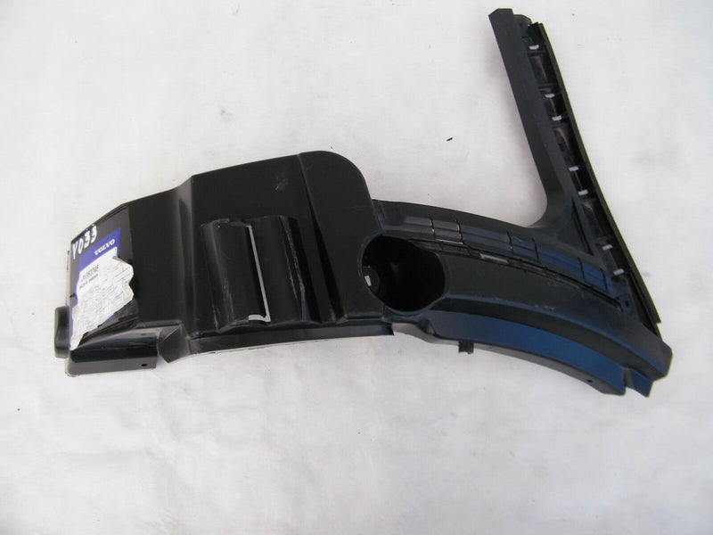 VOLVO XC90 2002-10 REAR RIGHT BUMPER MOUNT BRACKET GENUINE O/SR 30698136 (V033)
