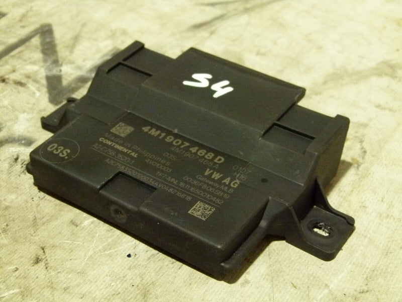 AUDI A4 S4 8W B9 2016-ON GATEWAY CONTROLLER MODULE GENUINE 4M1907468