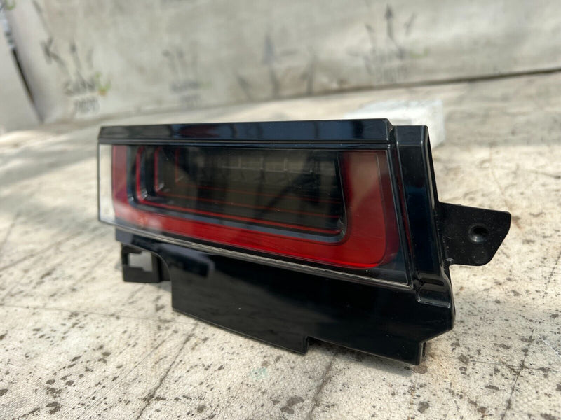 RANGE ROVER EVOQUE L551 2020-ON PASSENGER SIDE TAILGATE LIGHT K8D213A421AC