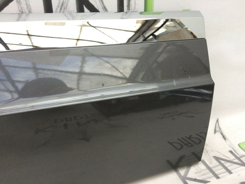 VW TOUAREG CR 7 MK3 2018> REAR DOOR PANEL RIGHT SIDE TRIM MOULDING 760854950