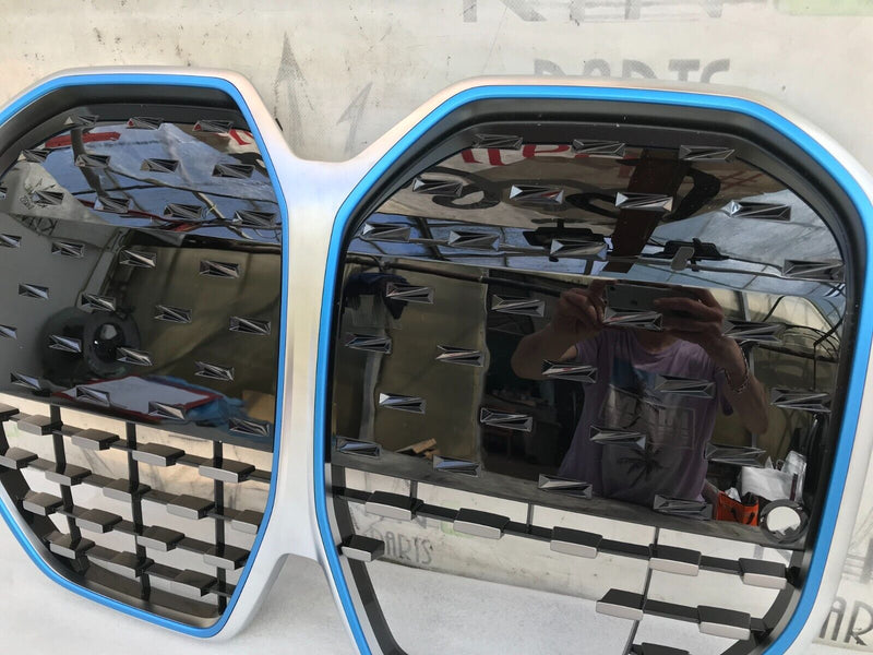 BMW i4 G26 2022-2024 FRONT BUMPER RADIATOR GRILL GRILLE 8738563 (RADAR HOLE)