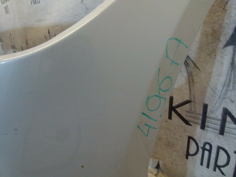 BMW 1 SERIES F20 SPORT 2011-15 WHITE FRONT BUMPER GENUINE 5111 7272568