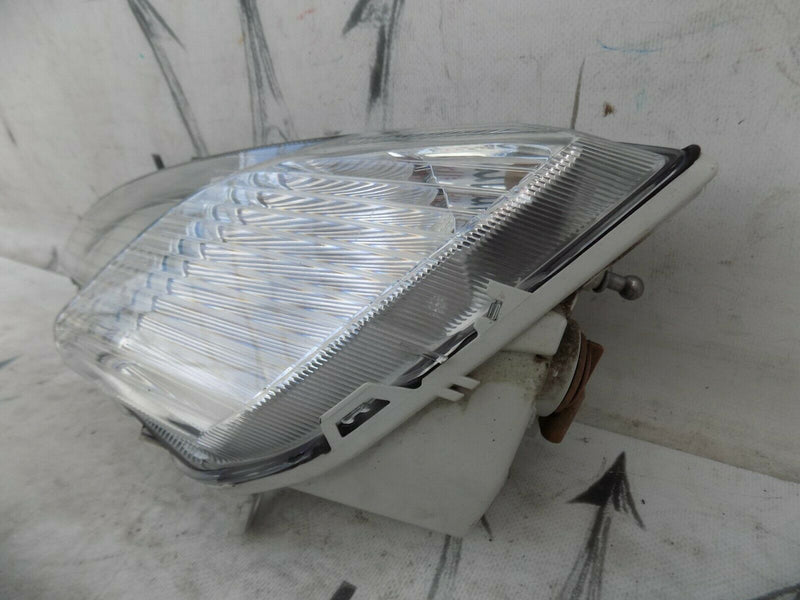 FORD ECOSPORT 2018-ON GENUINE FOG LAMP FRONT LEFT SIDE GN15-13B221-BD