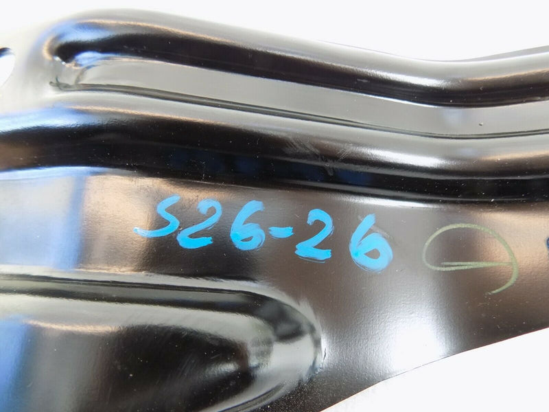MITSUBISHI PAJERO 2015-ON FRONT BUMPER LEFT SIDE HOLDER BRACKET 6400G597 /S26-26