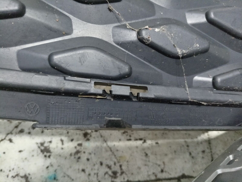VOLKSWAGEN ID.4 2020-ON FRONT BUMPER LOWER GRILLE TRIM PANEL 11A853677