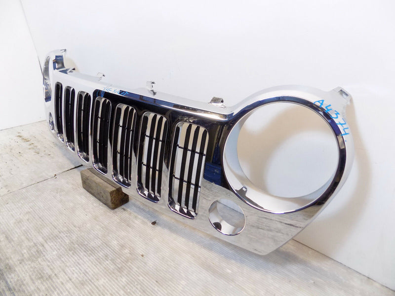JEEP LIBERTY SPORT (KJ) 2005 2006 2007 UPPER CHROME GRILLE 5JJ85TRMA
