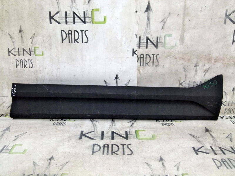 VOLVO XC40 FRONT DOOR DRIVER SIDE TRIM MOULDING PANEL 31448317