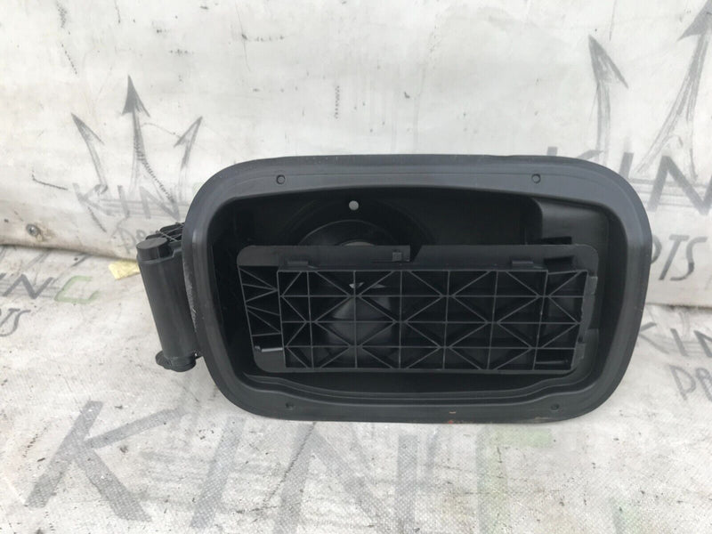 BMW 5 SERIES F10 COVER FUEL FILLER POT CARRIER CAP 2009-2017 7204365
