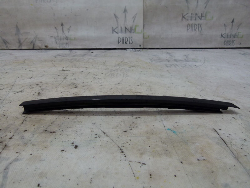 MERCEDES C W204 2007-2011 REAR RIGHT DOOR TRIM GENUINE A2047301019