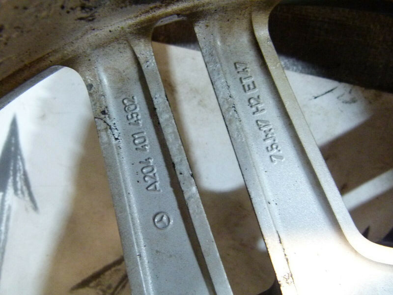 MERCEDES W204 GENUINE ALLOY WHEEL 17" 7.5Jx17H2 ET47 TYRE 225/45 R17