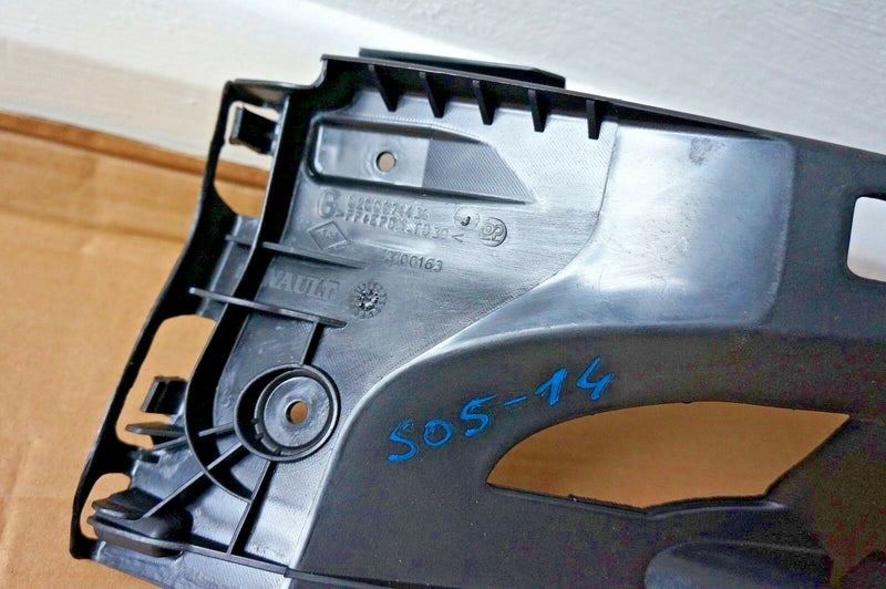 RENAULT MEGANE 2002-2006 PASSENGER LEFT REAR BUMPER BRACKET 8200074438 (S05-14)