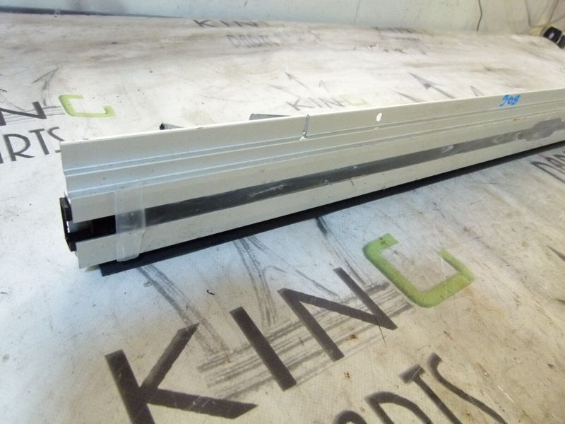 PEUGEOT 308 SW ESTATE 2017-21 TRUNK GUIDES INTERNAL 98057261VV