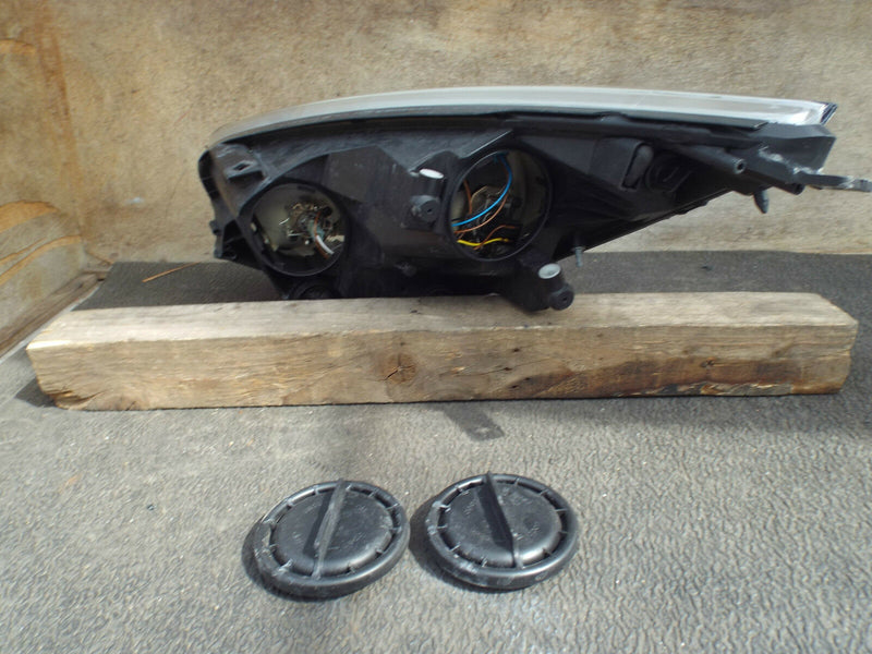 Kia Venga 2010-2014 Genuine Headlamp Headlight Right Driver Side O/S (470)