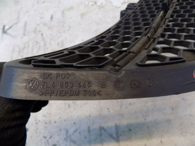 VW TOUAREG 2007-2010 LCI LEFT SIDE FRONT BUMPER GRILLE LOWER 7L6853665B