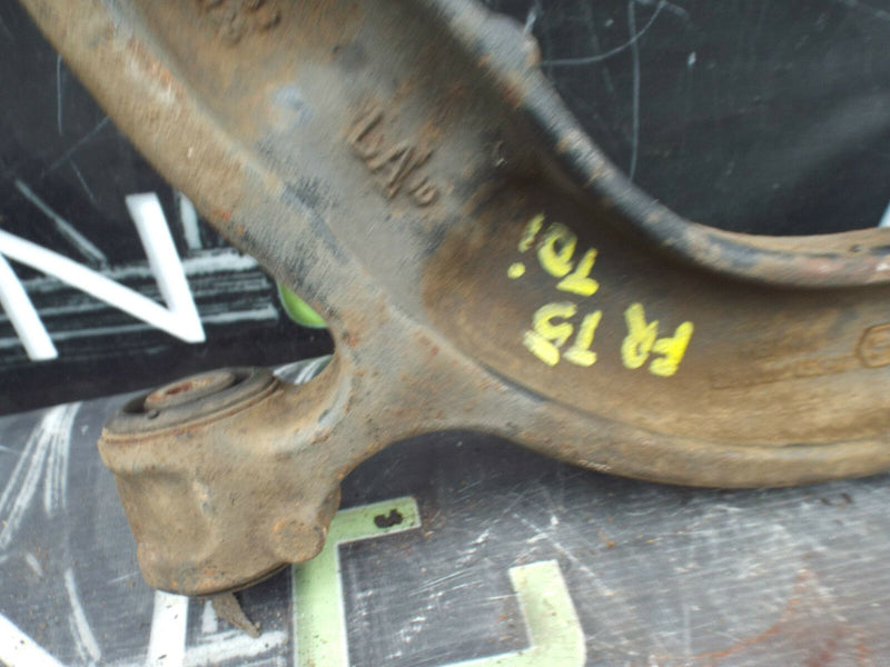 VW T5 TRANSPORTER/CARAVELLE FRONT SUSPENSION WISHBONE  O/S RIGHT DRIVER SIDE