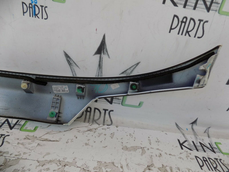 HONDA HR-V 2015-ON TAILGATE TRIM LICENSE MOLDING GARNISH 74890-T7A-00