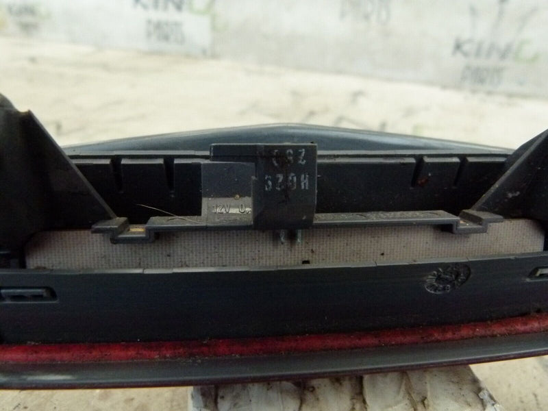 VAUXHALL CORSA D 2006-14 ROOF TOP BRAKE LIGHT GENUINE 316627975