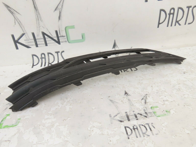 SKODA OCTAVIA 2020-ON FRONT BUMPER LEFT FOG LIGHT GRILL SURROUND