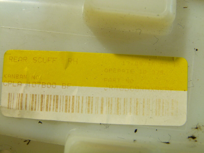 RANGE ROVER SPORT 13-17 REAR RIGHT SKIRT HOLDING BRACKET CPLA107B00B