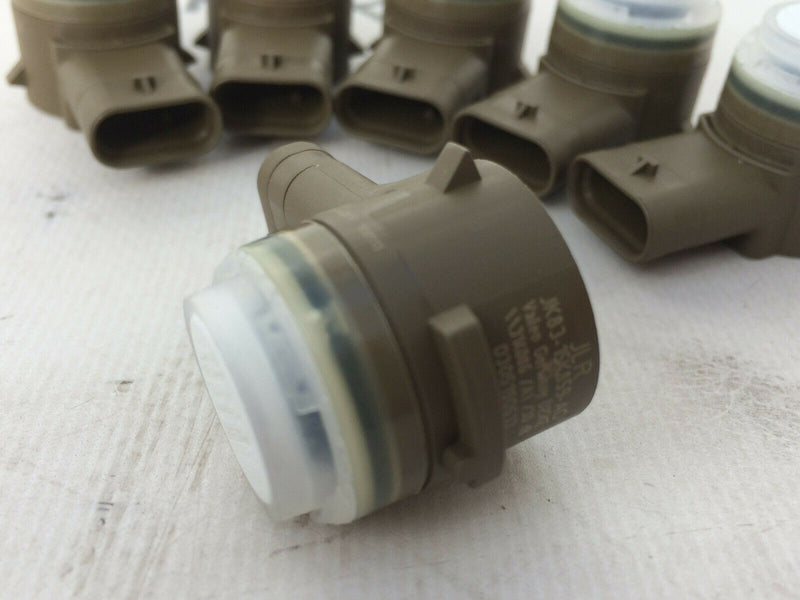 RANGE ROVER EVOQUE 1x PDC REAR BUMPER WHITE PARK SENSOR JLR JK83-15K859-AC