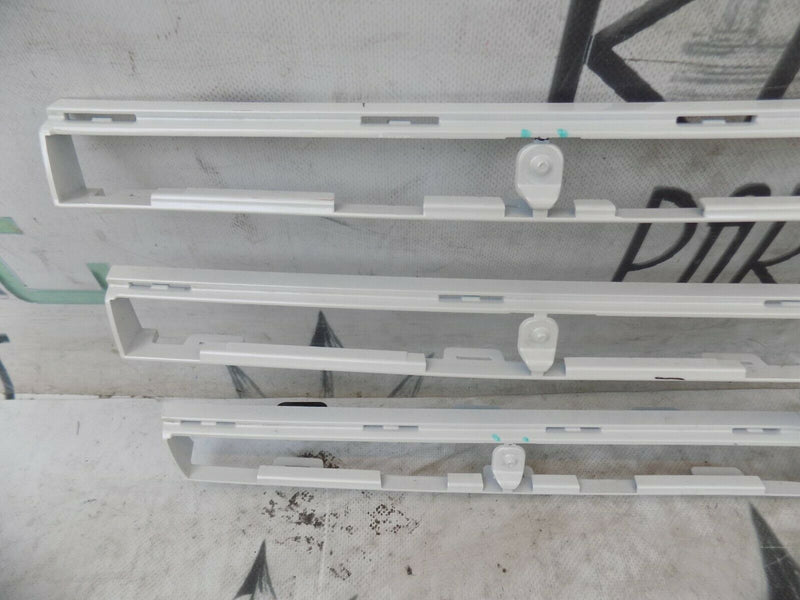 MERCEDES-BENZ G-CLASS W463 2018-ON FRONT BUMPER GRILL  INNER A4638881300 CREAM