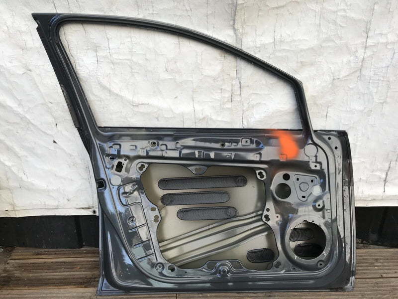 VW GOLF MK8 2019-23 GENUINE FRONT DOOR PANEL LEFT PASSENGER SIDE 5H4831311 P1879