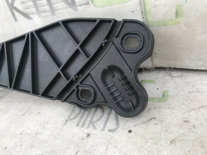 MERCEDES A CLASS W176 REAR BUMPER RIGHT BRACKET A1768850314