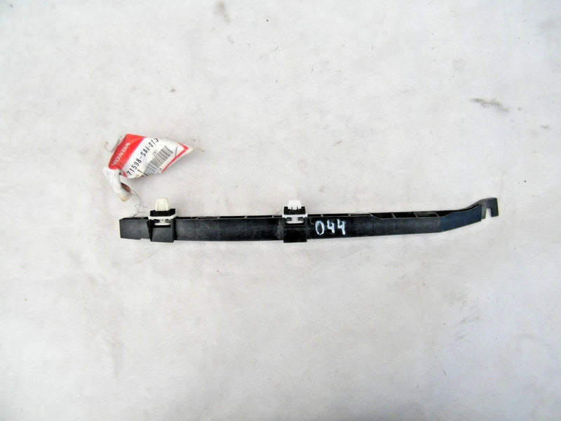 Honda Jazz 2003-2008 Left Hand Rear Bumper Spacer 71598-SAA-013 (044/ S37-22)