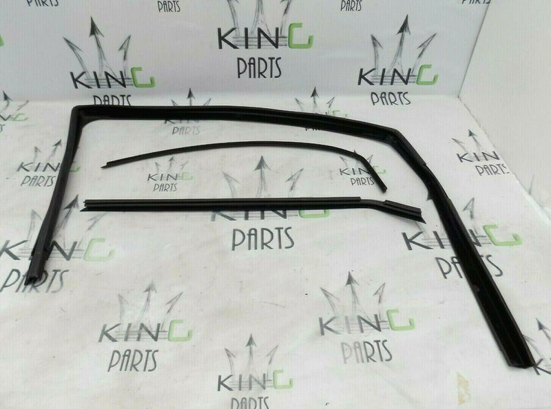 VW TRANSPORTER T6 2016-ON FRONT RIGHT DOOR WINDOW RUBBERS SEAL + TRIM 7E0837434