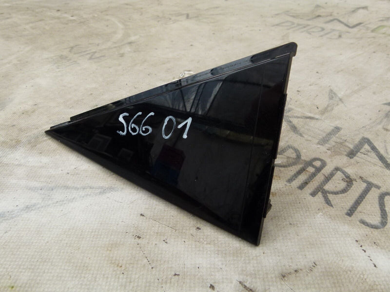 SEAT ATECA 2016-20 REAR LEFT DOOR WINDOW CORNER TRIM GENUINE 575839637