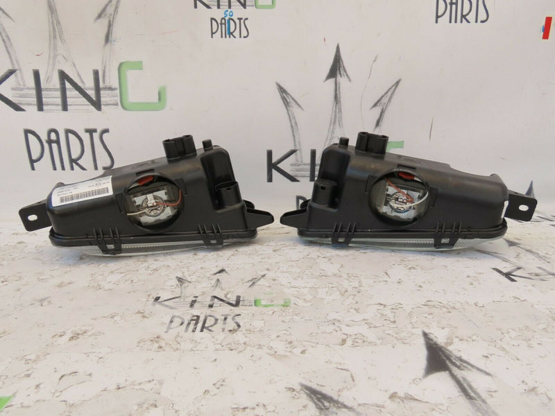 MERCEDES ACTROS 2003-2012 PAIR OF FRONT LEFT AND RIGHT FOG LIGHT LAMP
