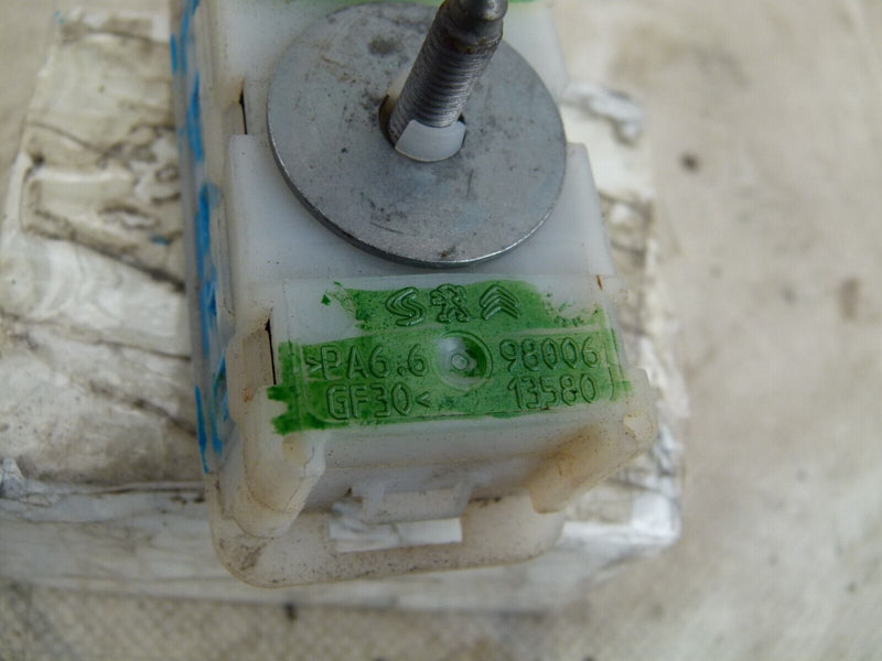 PEUGEOT 308 2013-17 RADIATOR BRACKET HOLDER GENUINE 9800613580