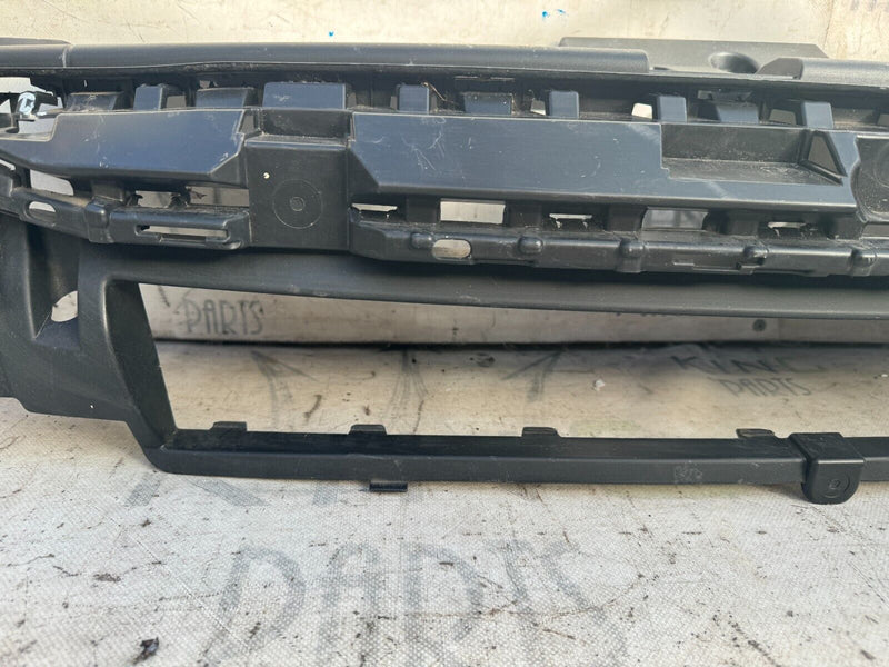 PEUGEOT 208 2019-ON FRONT BUMPER CENTRE BRACKET 9823209780