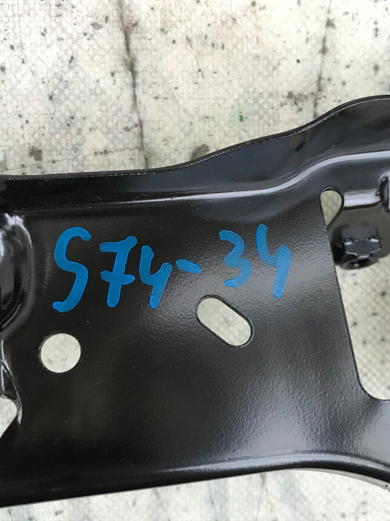 BMW F40 2020-2021 RIGHT SIDE FRONT BRACKET SUPPORT 51647459882