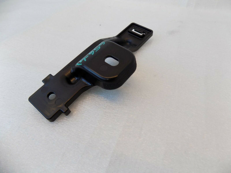 KIA PICANTO 2017-ON REAR BUMPER RIGHT UPPER SUPPORT BRACKET 86682-G6010 /S56-41