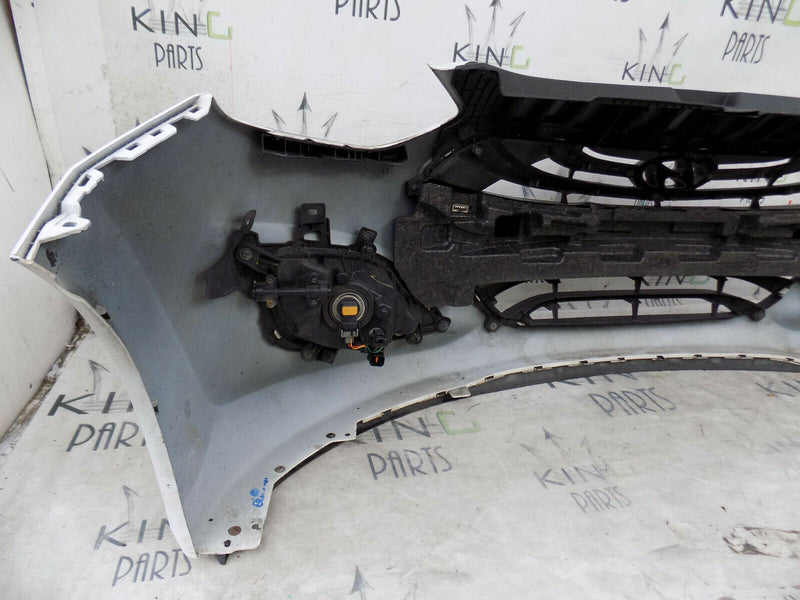 HYUNDAI i30 (GD) MK2 2012-2015 5DR FRONT BUMPER GENUINE WHITE 86511-A6000