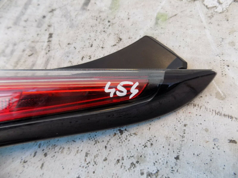 NISSAN JUKE J15 FACELIFT 2014-ON RIGHT DRIVER SIDE REAR LIGHT FENDER LAMP