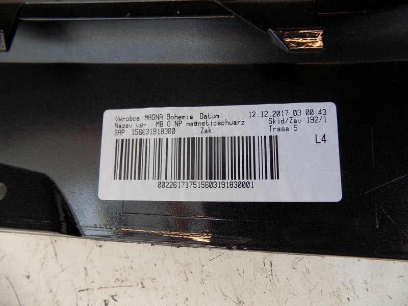 NEW MODEL ! MERCEDES G CLASS (W463) - 2018 BLACK FRONT BUMPER GENUINE OEM