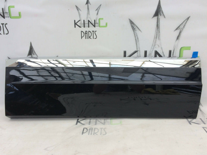 VW TOUAREG CR 7 MK3 2018> REAR DOOR PANEL RIGHT SIDE TRIM MOULDING 760854950