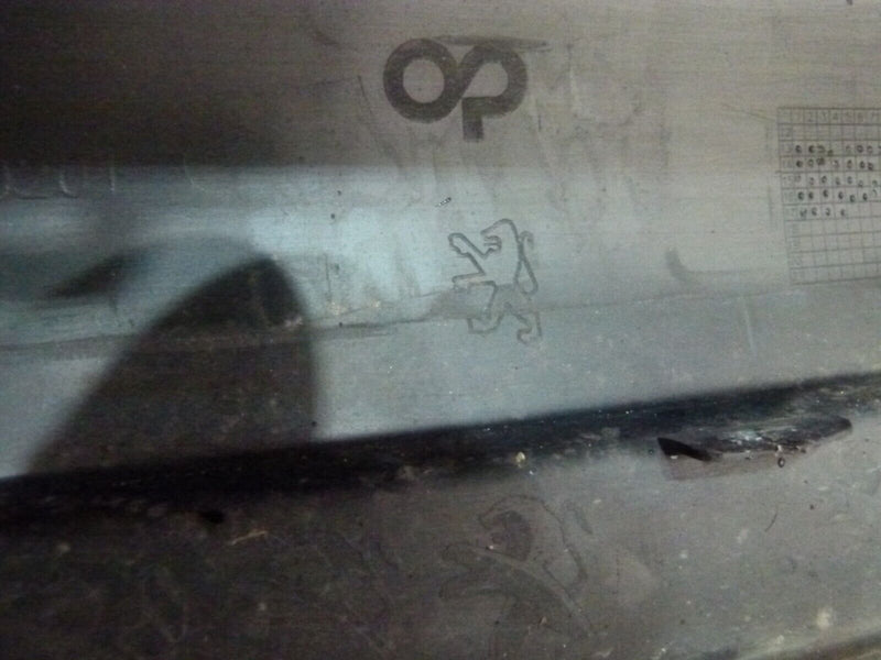 PEUGEOT 2008 2013–15 REAR BUMPER LOWER SECTION GENUINE 9801125577