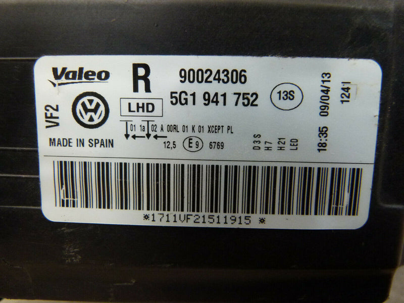 VW GOLF VII MK7 2013-2017 GENUINE HEADLIGHT LED RIGHT SIDE *LHD* 5G1941752
