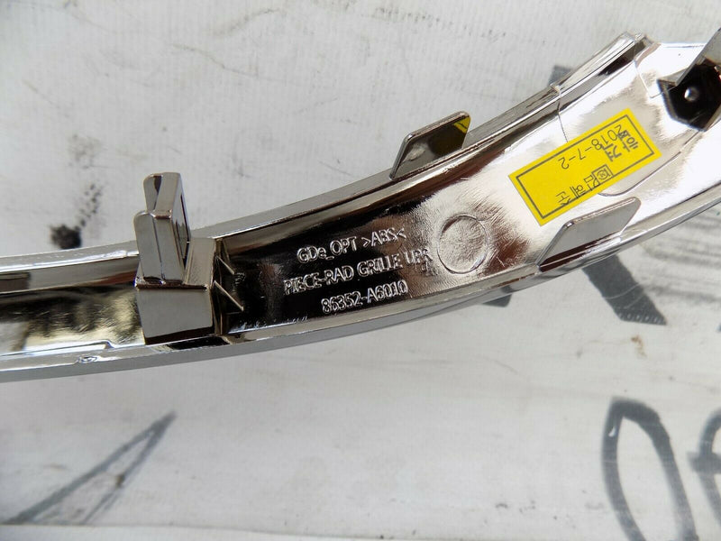 Hyundai I30 Front Bumper Grill / Chrome Badge Strip 86596-N7010 Genuine!