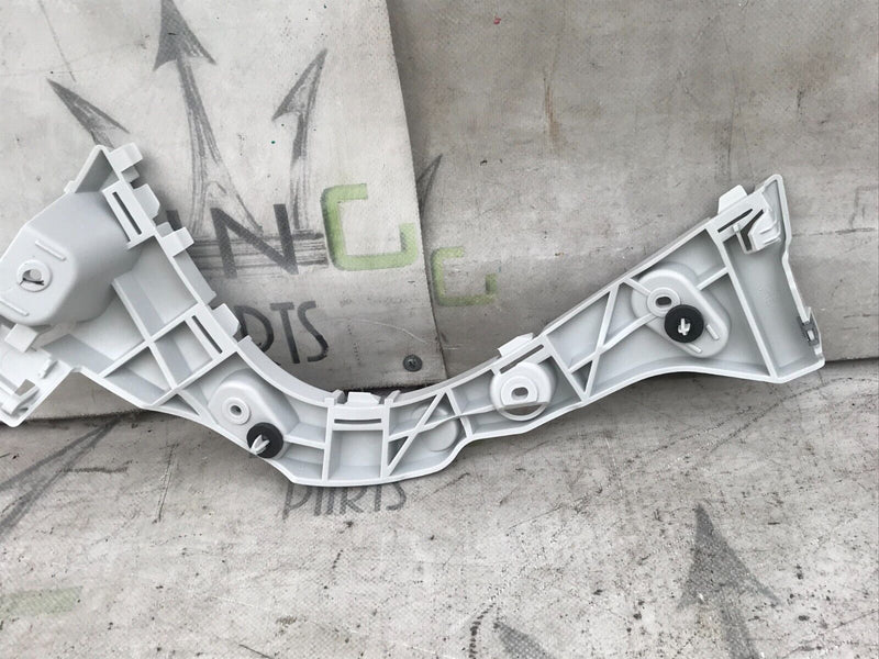 FORD FOCUS REAR LEFT BUMPER MOUNT TRIM BRACKET F1EB-17E851-D