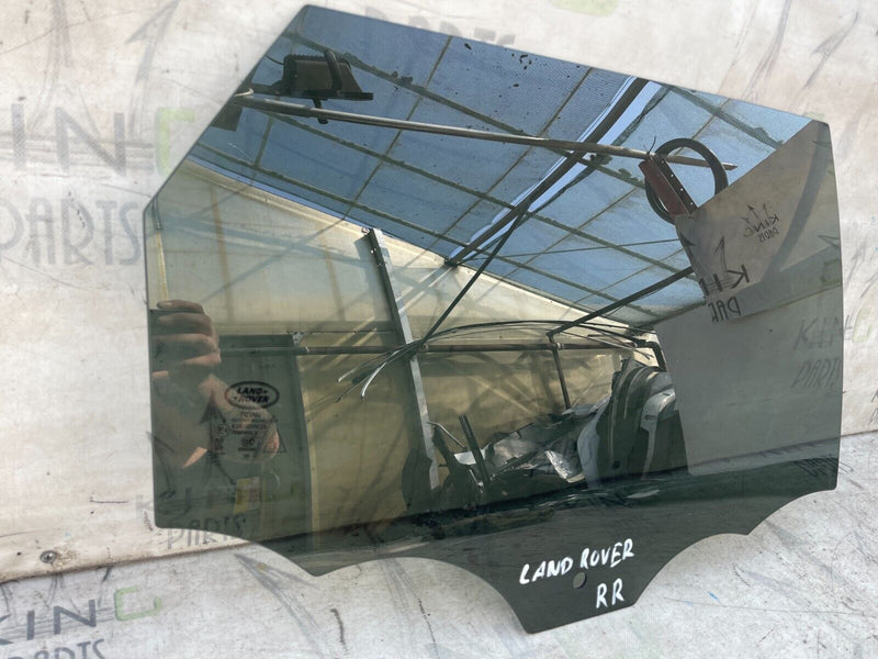 RANGE ROVER EVOQUE L551 2018  REAR DOOR RIGHT DRIVER SIDE WINDOW GLASS GENUINE