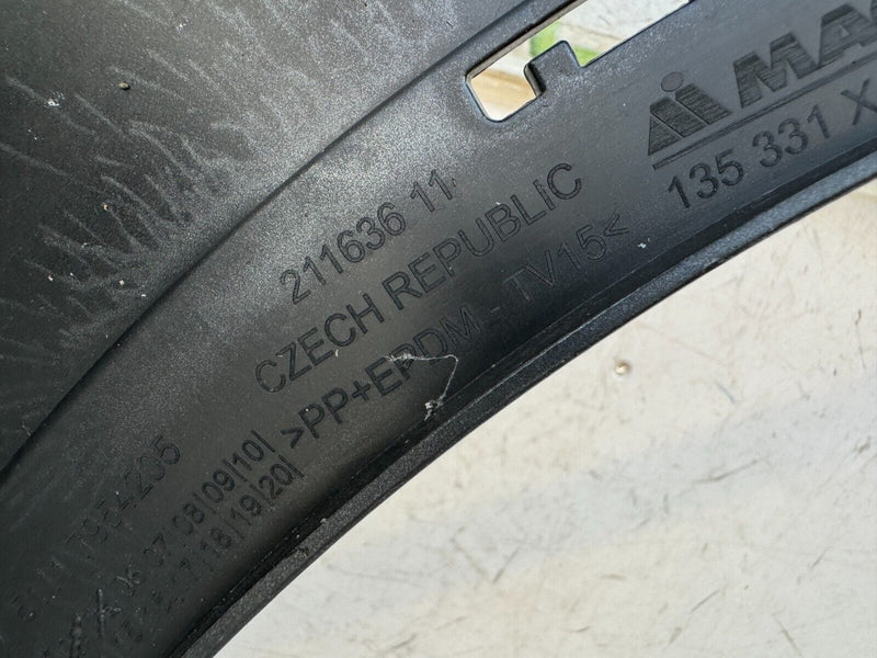 BMW X1 F48 xLINE FACELIFT 2020-ON FRONT BUMPER & *NEW TOP GRILL 6x PDC