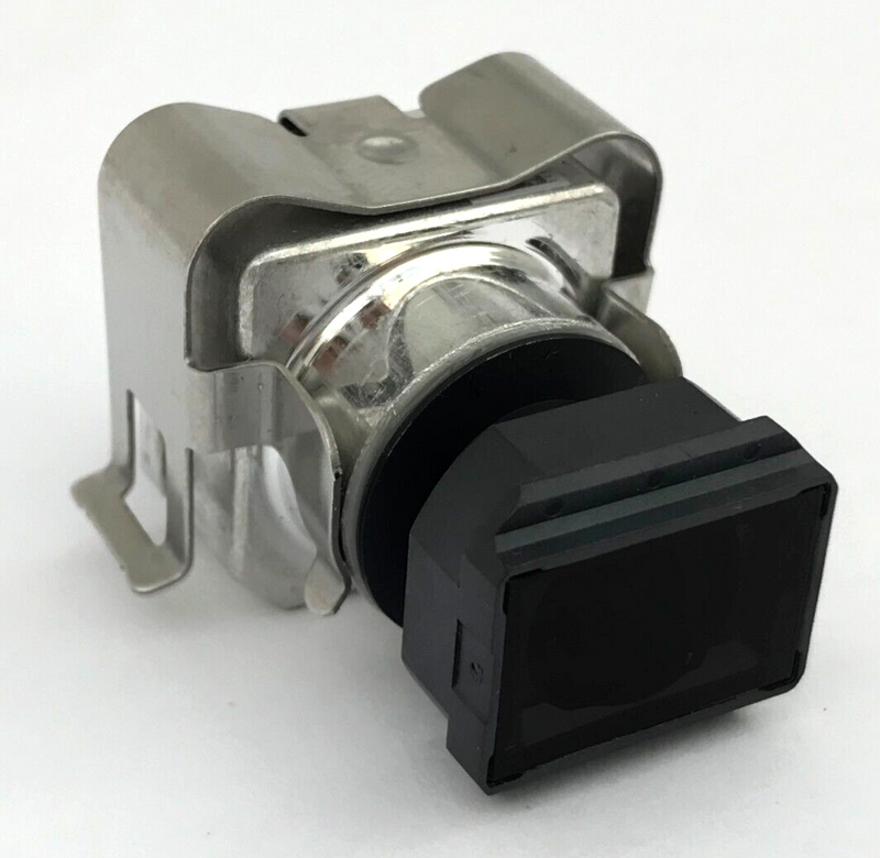 MERCEDES GLS X167 *NEW FRONT GRILL REALITY PARKING CAMERA & CLIPS A0009056312